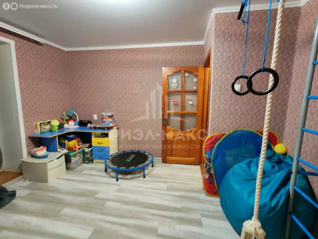 3-комнатная квартира: Брянск, улица Костычева, 1 (61.6 м) - Фото 2