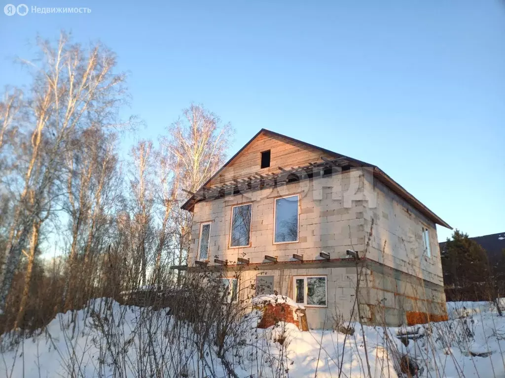 Дом в село Гусиный Брод, Школьная улица (168 м) - Фото 0