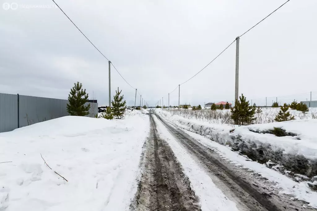 Участок в Тюменский район, деревня Елань, Центральная улица (8 м) - Фото 0