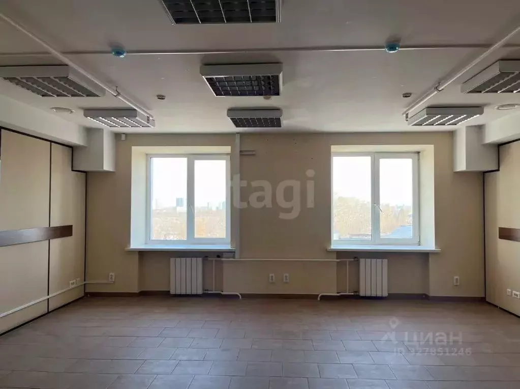 Помещение свободного назначения в Тюменская область, Тюмень Полевая ... - Фото 2