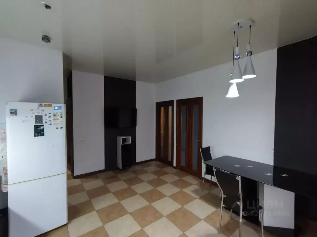 2-к кв. Калининградская область, Гурьевск Западный пер., 19Б (60.1 м) - Фото 1