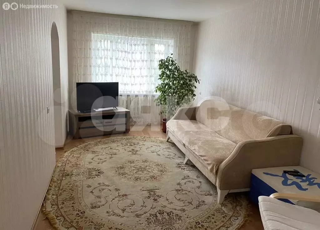 3-комнатная квартира: Кореновск, улица Ленина, 118 (68 м) - Фото 1