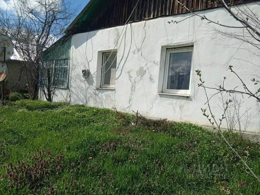 Дом в Крым, Бахчисарайский район, Голубинское с/пос, с. Новополье ул. ... - Фото 1