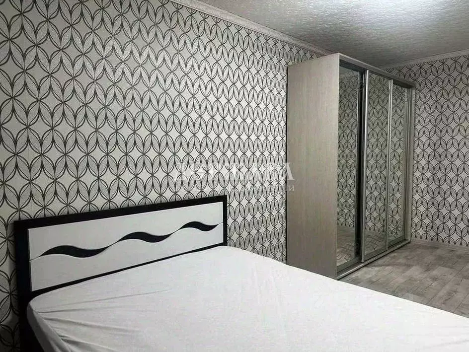 2-к кв. Белгородская область, Старый Оскол Приборостроитель мкр, 17 ... - Фото 2