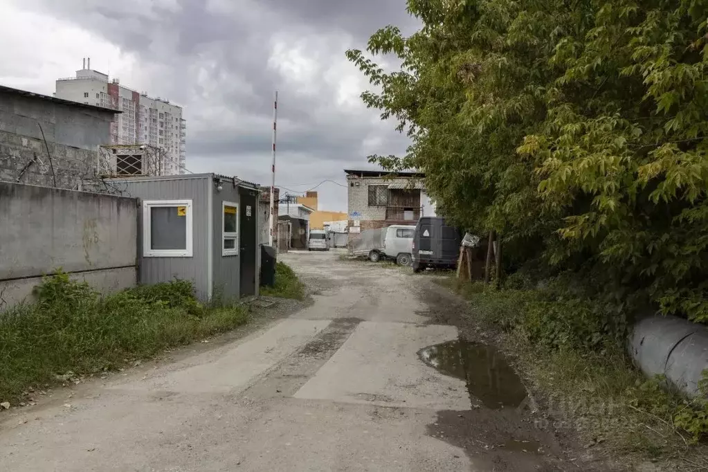 Гараж в Тюменская область, Тюмень ул. 50 лет Октября, 79 (17 м) - Фото 1