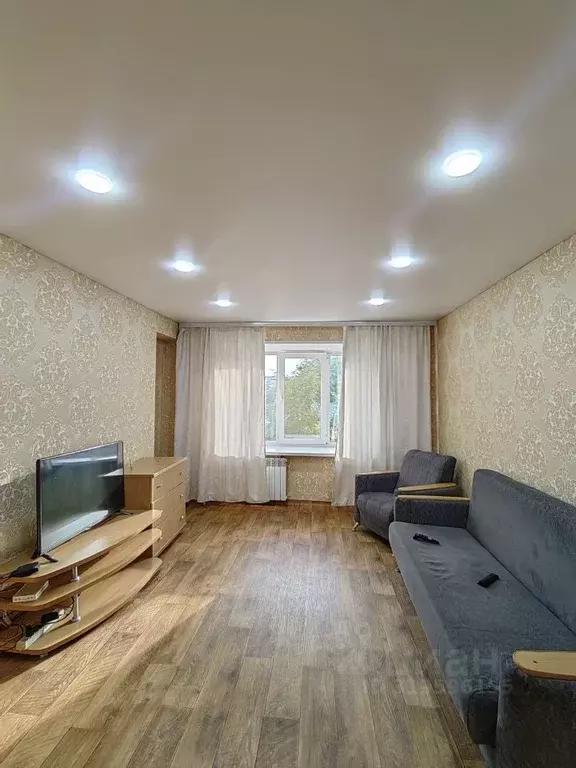 2-к кв. Хакасия, Абакан ул. Чехова, 54 (62.0 м) - Фото 1