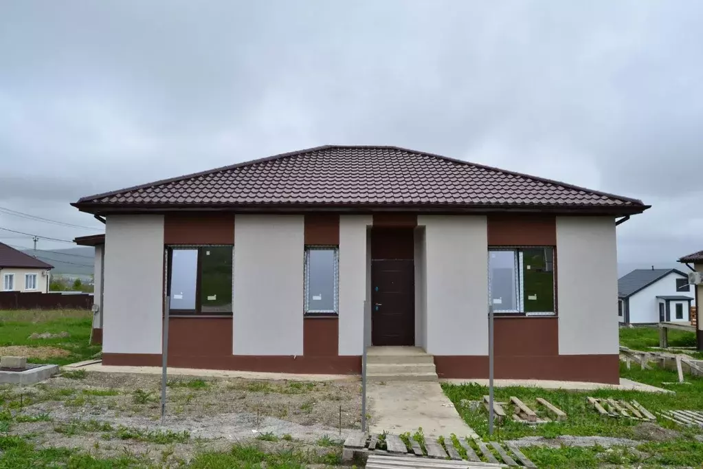 Дом в Краснодарский край, Новороссийск городской округ, Натухаевская ... - Фото 0