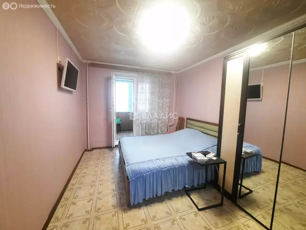 3-комнатная квартира: деревня Головачёво, улица Мира, 134 (70 м) - Фото 1
