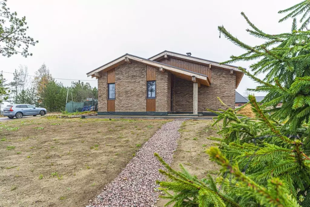 Дом в Ленинградская область, Всеволожский район, Бугровское городское ... - Фото 1