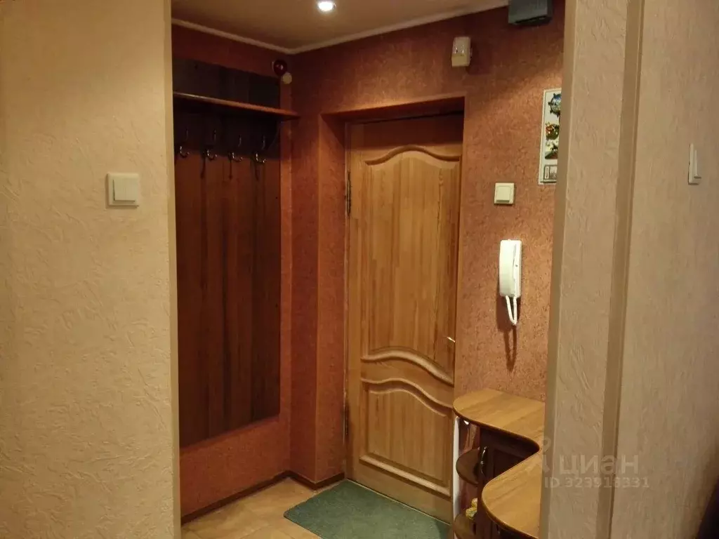 3-к кв. Новосибирская область, Новосибирск ул. Достоевского, 10 (44.0 ... - Фото 2