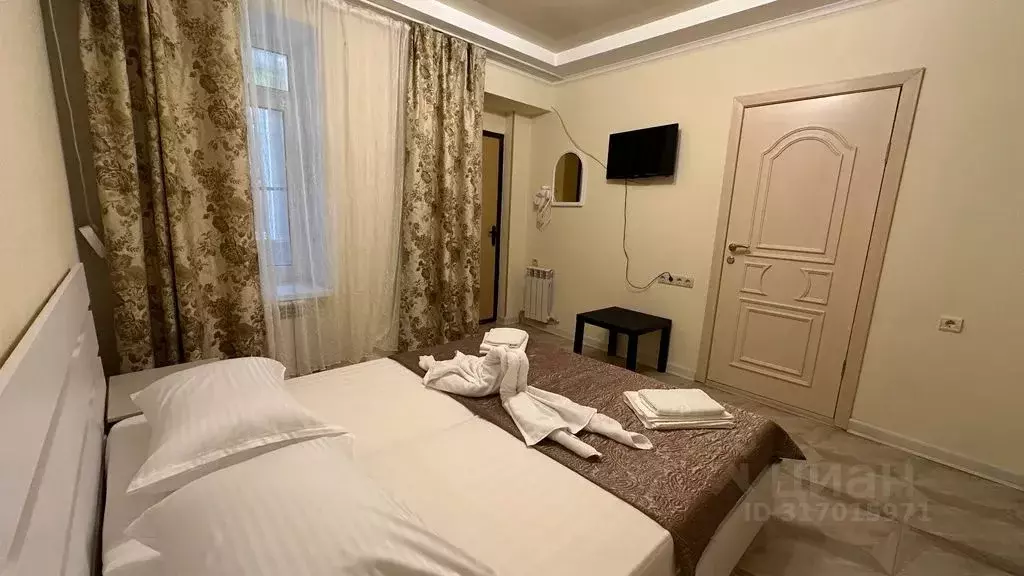 Комната Краснодарский край, Геленджик Малиновая ул., 13 - Фото 1