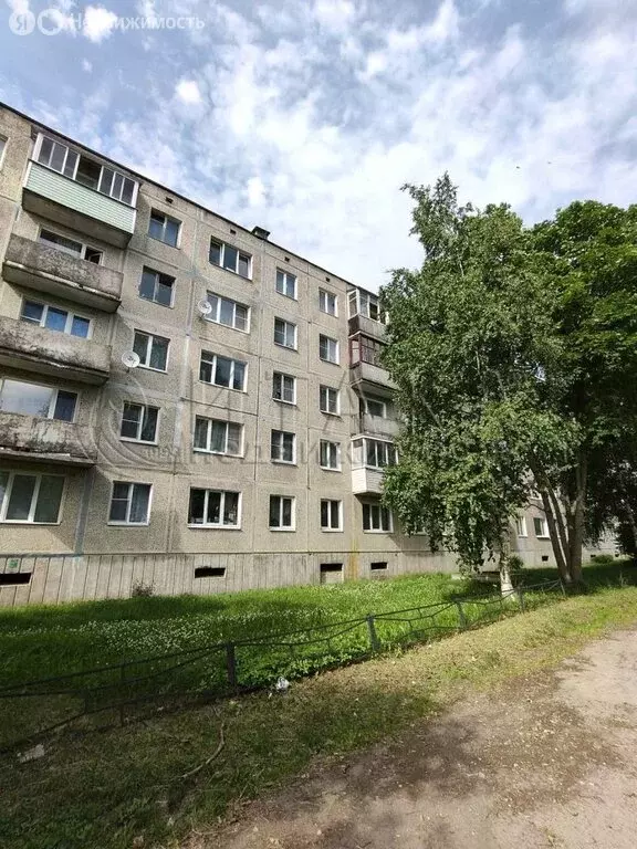 3-комнатная квартира: Починок, улица Леншоссе, 13 (62 м) - Фото 0