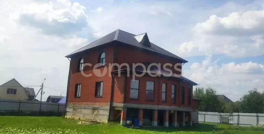 Дом в Тюмень, Ярковская улица (350 м) - Фото 1