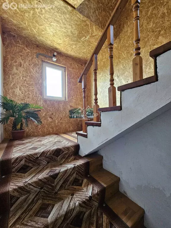 Дом в Еманжелинск, улица Островского, 13 (234.1 м) - Фото 0