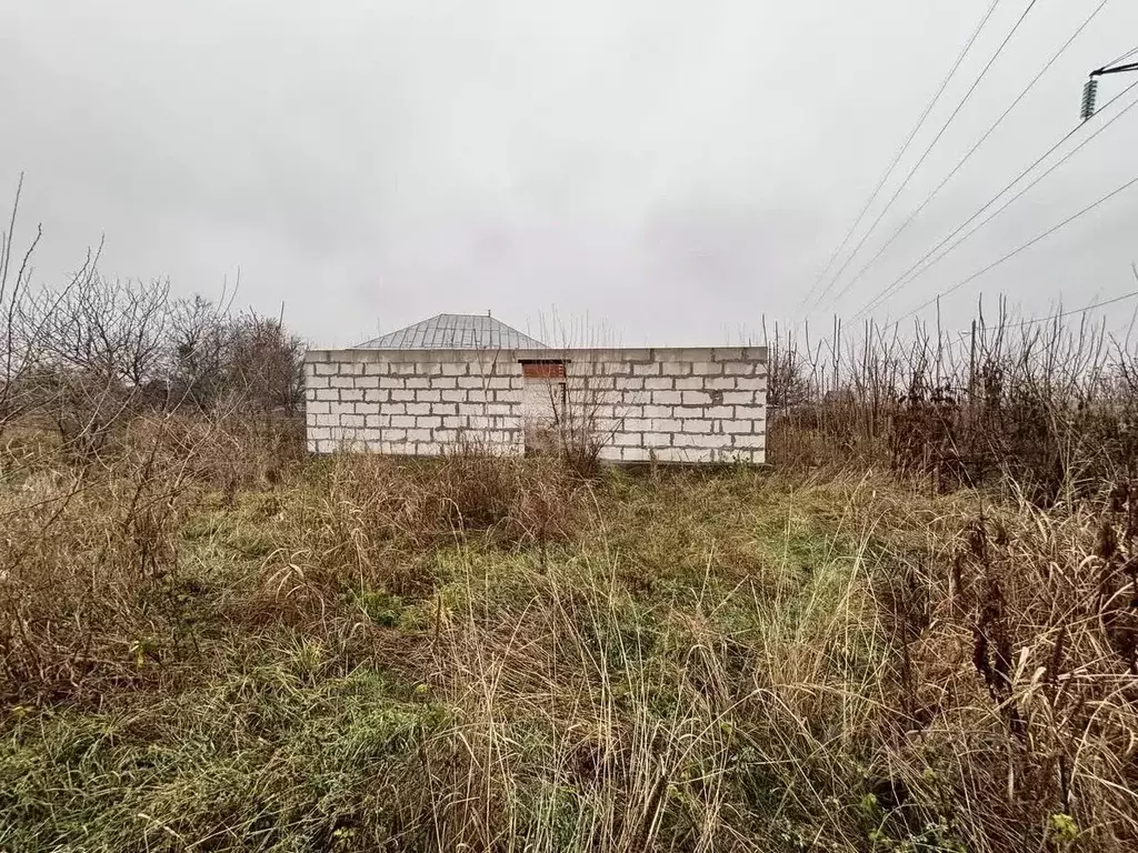 Участок в Адыгея, Тахтамукайский район, Старобжегокай аул Набережная ... - Фото 0