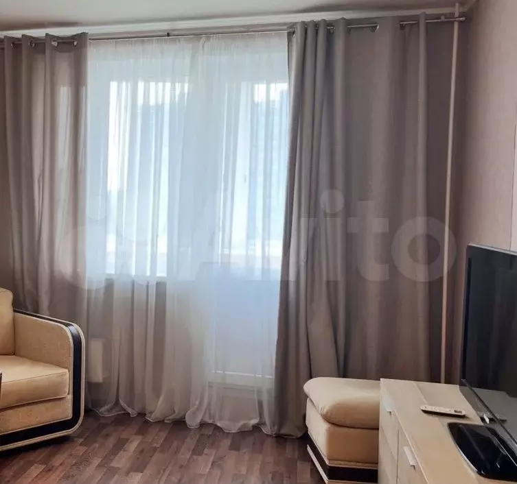 2-к. квартира, 60 м, 9/17 эт. - Фото 1