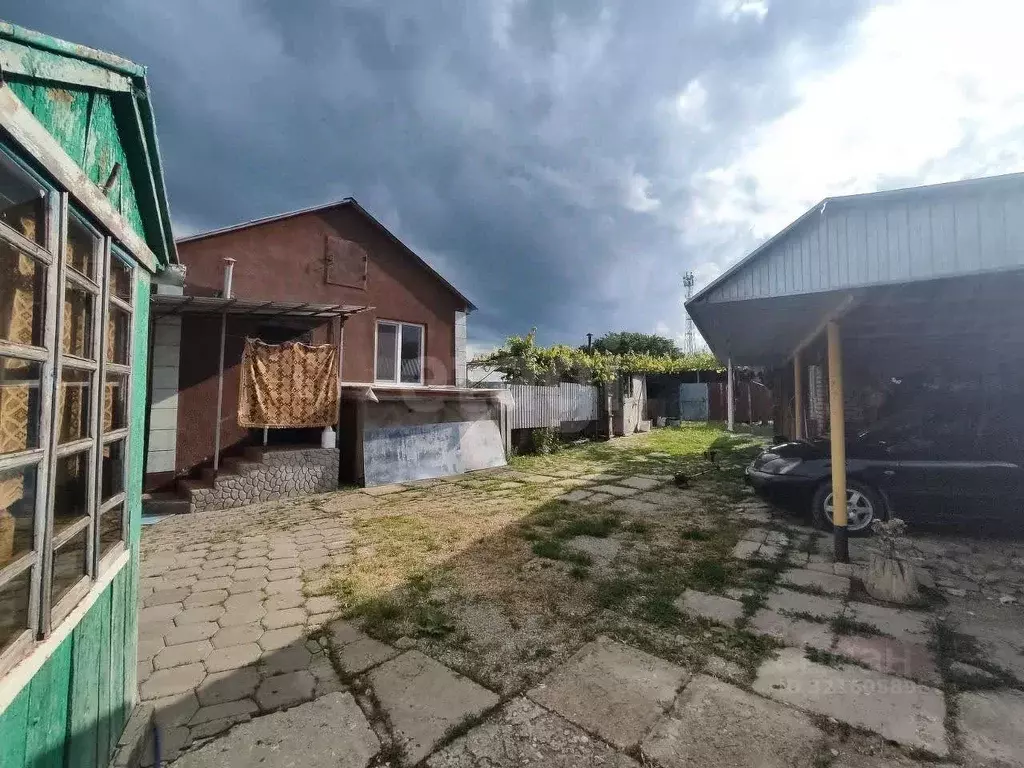 Дом в Ставропольский край, Предгорный муниципальный округ, Бекешевская ... - Фото 1