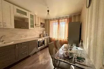 2-к кв. Самарская область, Тольятти Тополиная ул., 54 (50.0 м) - Фото 0