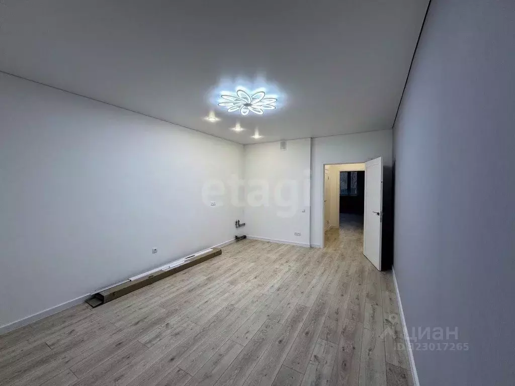 1-к кв. Курская область, Курск ул. Энгельса, 115/4 (41.0 м) - Фото 1