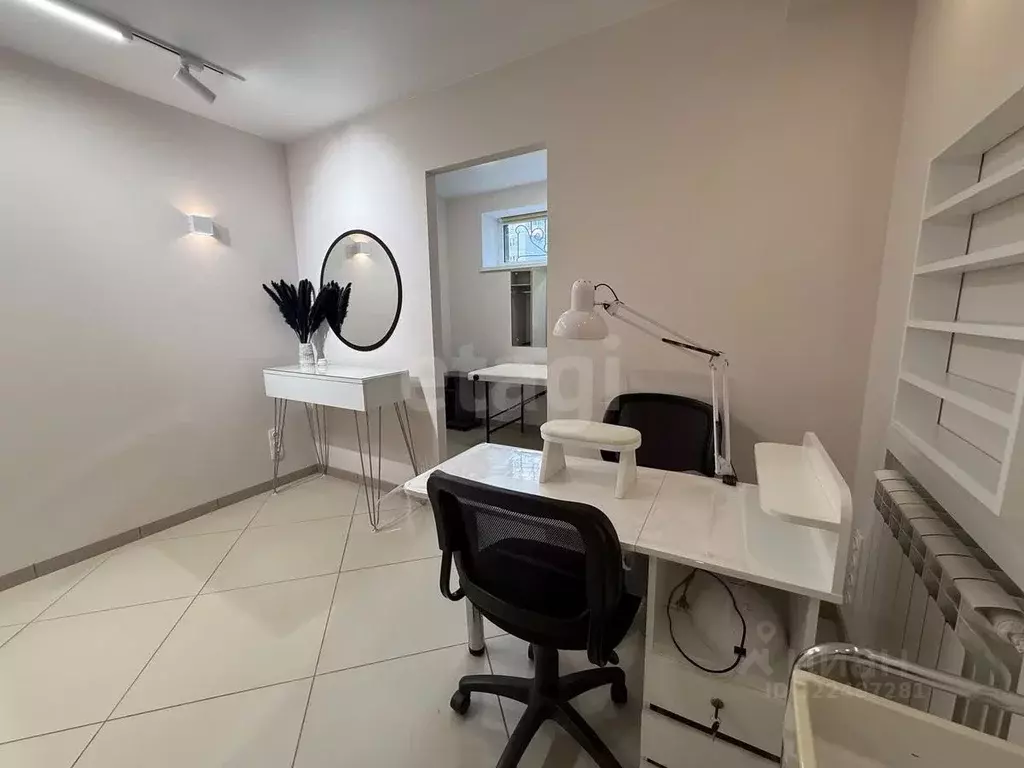 Помещение свободного назначения в Брянская область, Брянск ул. ... - Фото 1