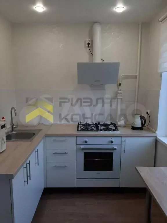 3-к. квартира, 60 м, 3/5 эт. - Фото 0