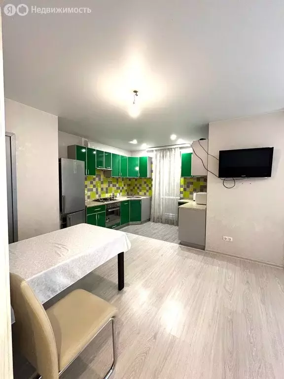 3-комнатная квартира: Тверь, Озёрная улица, 7к9 (115 м) - Фото 1