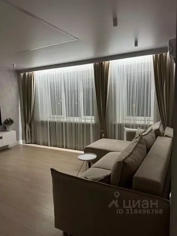 4-к кв. Красноярский край, Красноярск 9 Мая ул., 18А (126.0 м) - Фото 0