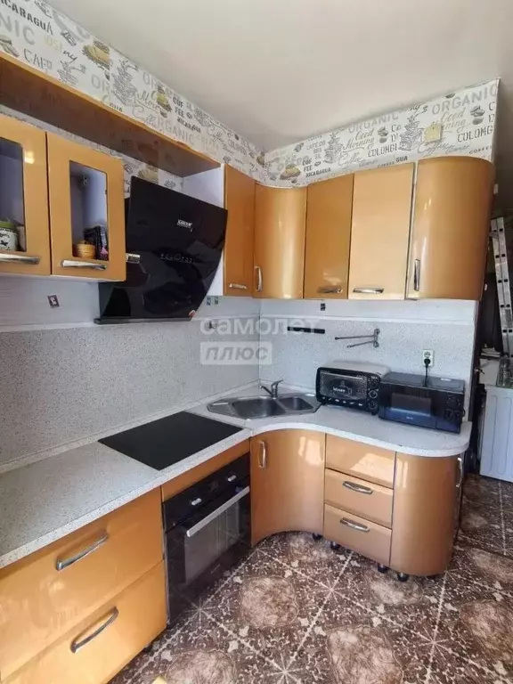 2-к кв. Иркутская область, Черемхово ул. Орджоникидзе, 14 (55.6 м) - Фото 1