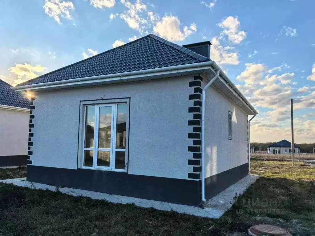 Дом в Краснодарский край, Новороссийск городской округ, Семигорский ... - Фото 0