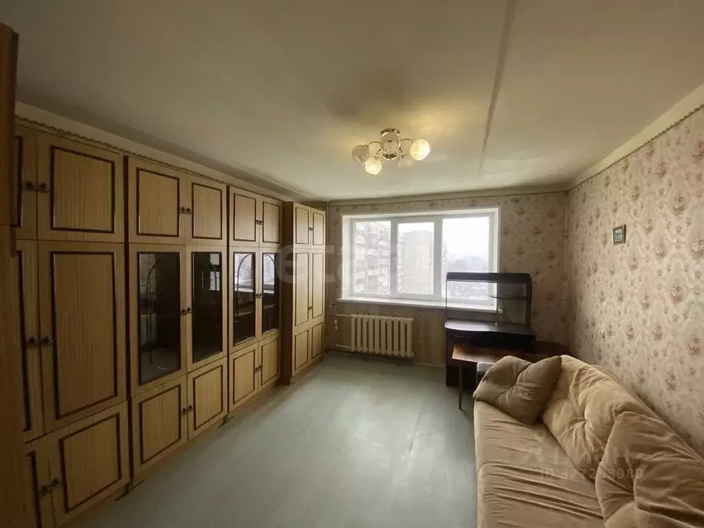 3-к кв. Белгородская область, Старый Оскол Молодогвардеец мкр, 17 ... - Фото 1