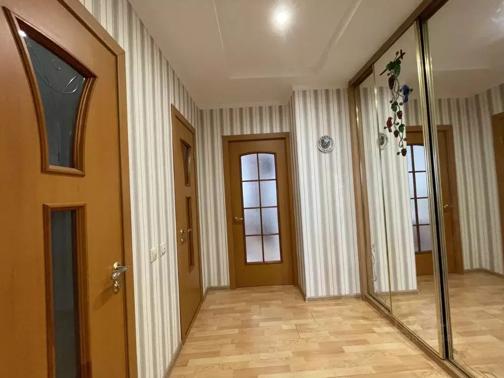 2-к кв. Омская область, Омск ул. Крупской, 6/1 (59.0 м) - Фото 2