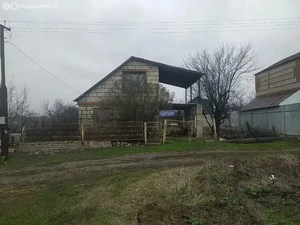 Дом в Энгельсский район, Красноярское муниципальное образование, СНТ ... - Фото 1