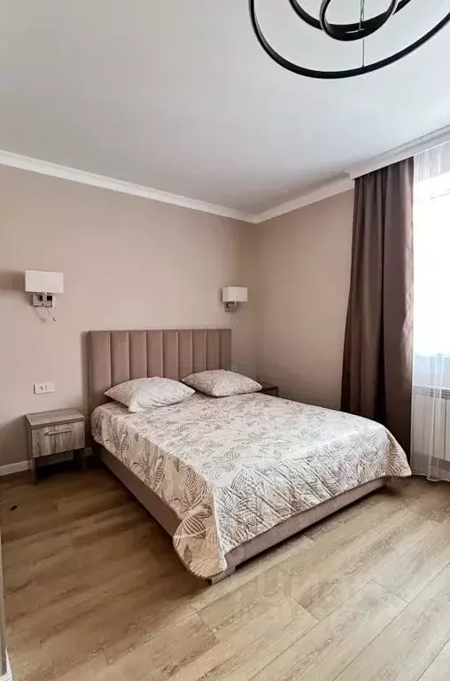 Комната Оренбургская область, Оренбург Пионерская ул., 10 - Фото 0