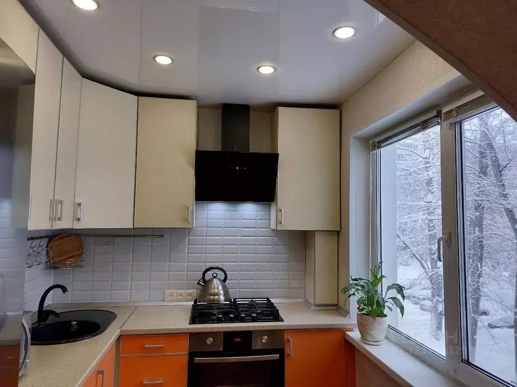 3-к кв. Ульяновская область, Ульяновск Кузоватовская ул., 40 (59.1 м) - Фото 1