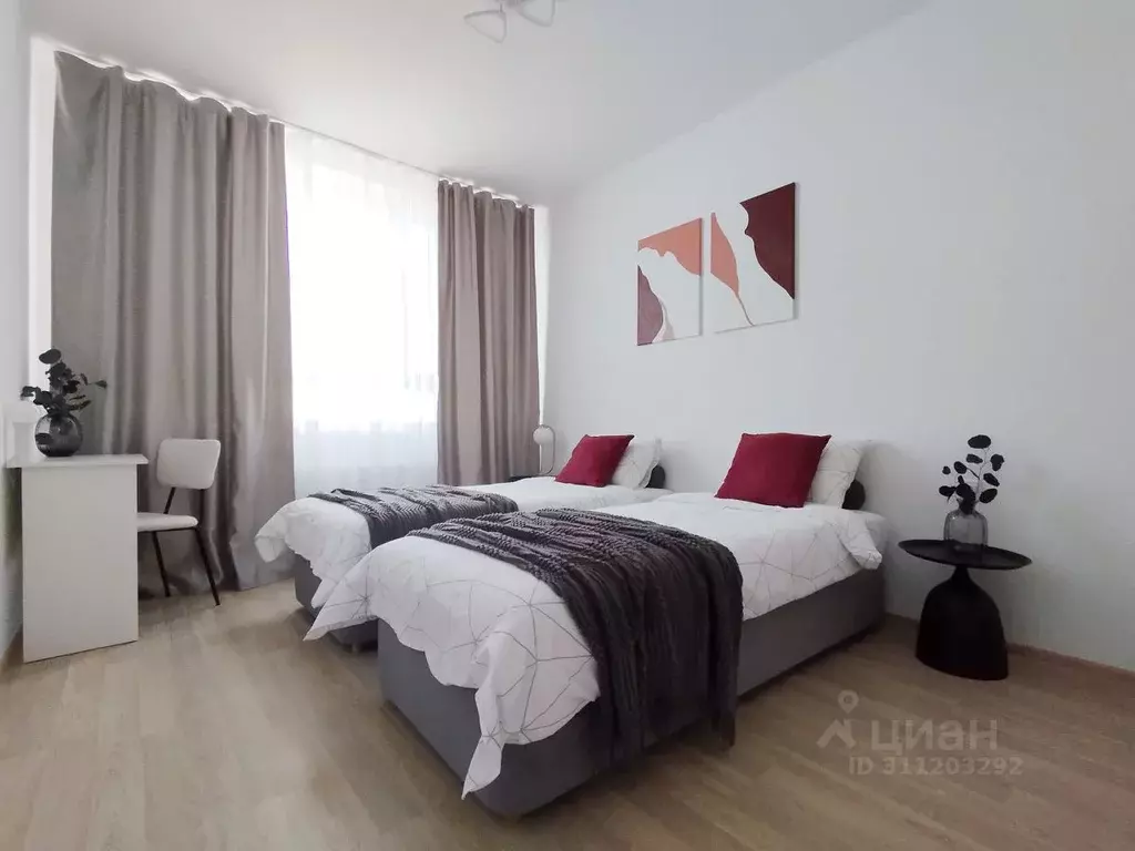 1-к кв. Свердловская область, Екатеринбург ул. Репина, 77 (44.0 м) - Фото 1