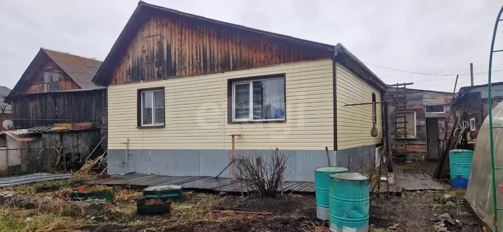 Дом в Челябинская область, Миасский городской округ, пос. Тургояк ул. ... - Фото 1
