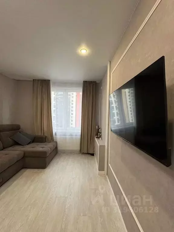 1-к кв. Татарстан, Казань ул. Рашида Нежметдинова, 11к4 (38.0 м) - Фото 0