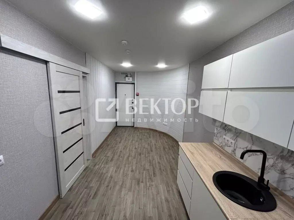 Продам помещение свободного назначения, 31.9 м - Фото 0