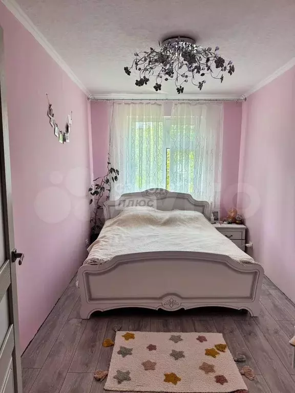 Доля в 4-к. квартире, 61,8 м, 5/5 эт. - Фото 1