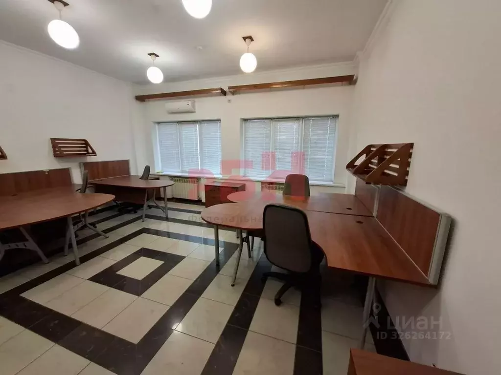 Офис в Самарская область, Самара просп. Кирова, 41А (379 м) - Фото 1