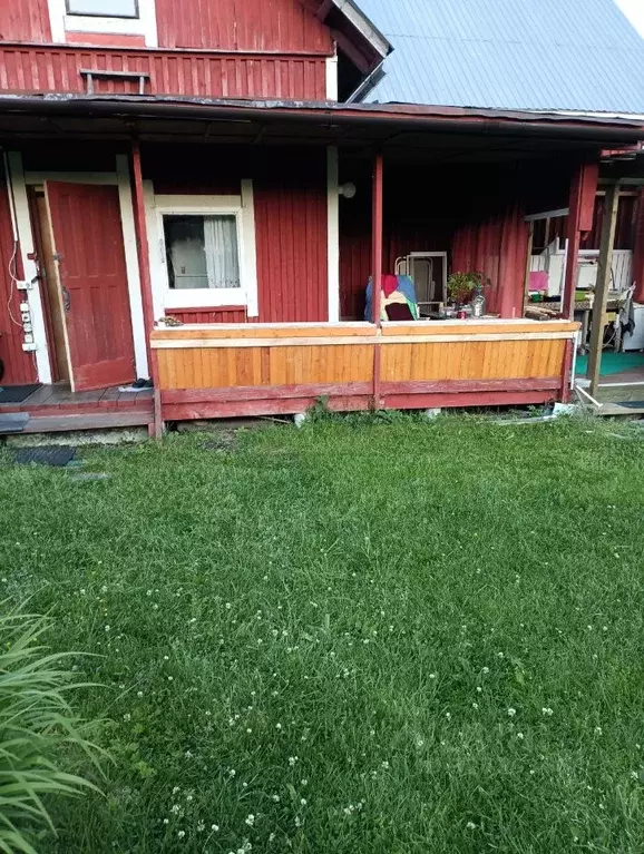 Дом в Карелия, Лахденпохский муниципальный округ, пос. Харвиа  (50 м) - Фото 1