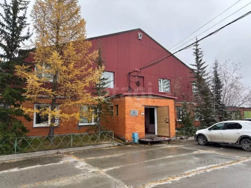 Склад в Ямало-Ненецкий АО, Новый Уренгой ул. Геологоразведчиков, 13 ... - Фото 1