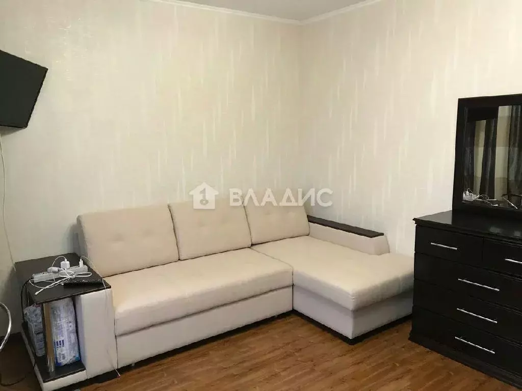 Продается 3-комнатная квартира - Фото 1