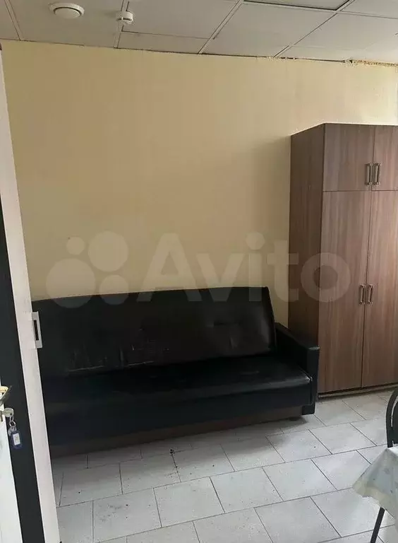 Комната 10 м в 2-к., 2/4 эт. - Фото 0