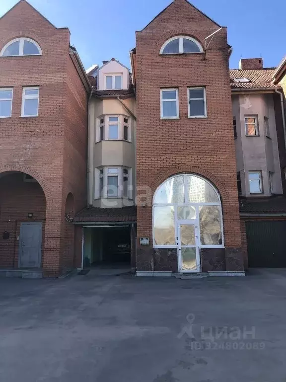 Таунхаус в Свердловская область, Екатеринбург ул. Расковой, 29 (282 м) - Фото 1