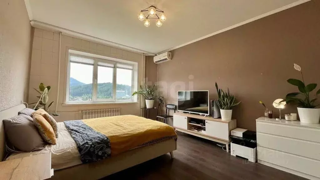 3-к кв. Алтайский край, Белокуриха Партизанская ул., 6 (68.9 м) - Фото 1