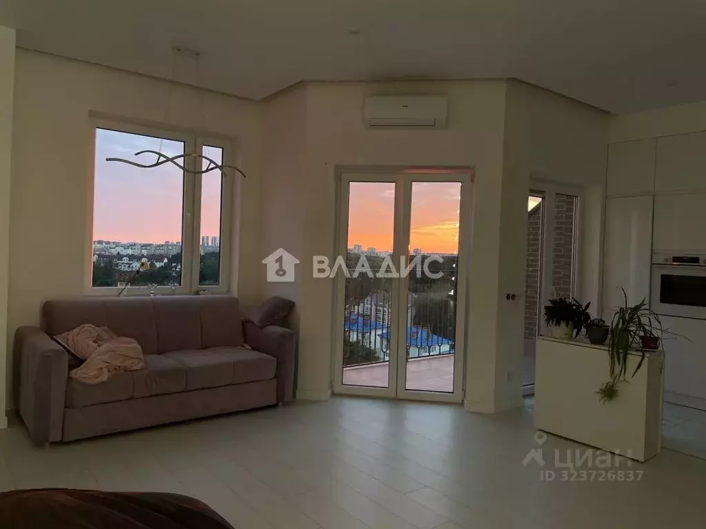 2-к кв. Калининградская область, Калининград ул. Герцена, 36 (75.0 м) - Фото 1