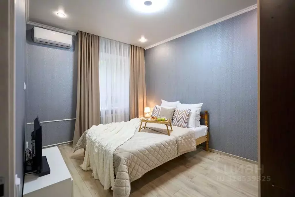 2-к кв. Краснодарский край, Краснодар ул. Орджоникидзе, 56 (55.0 м) - Фото 0