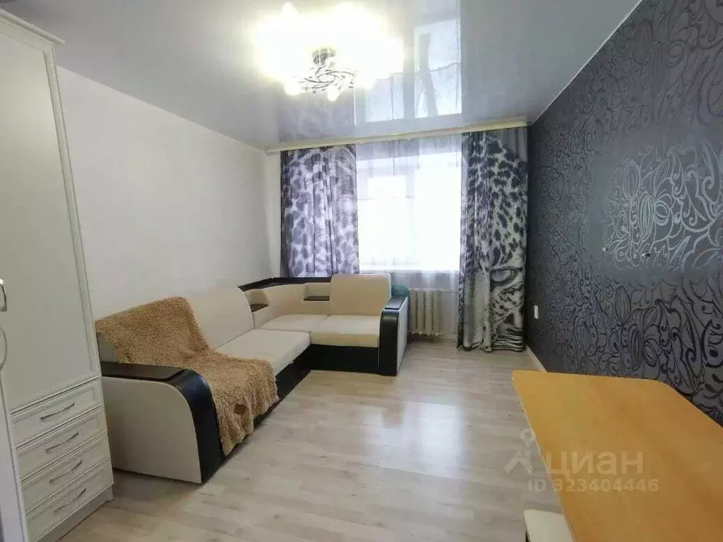 Комната Свердловская область, Екатеринбург ул. Донская, 20 (17.0 м) - Фото 1