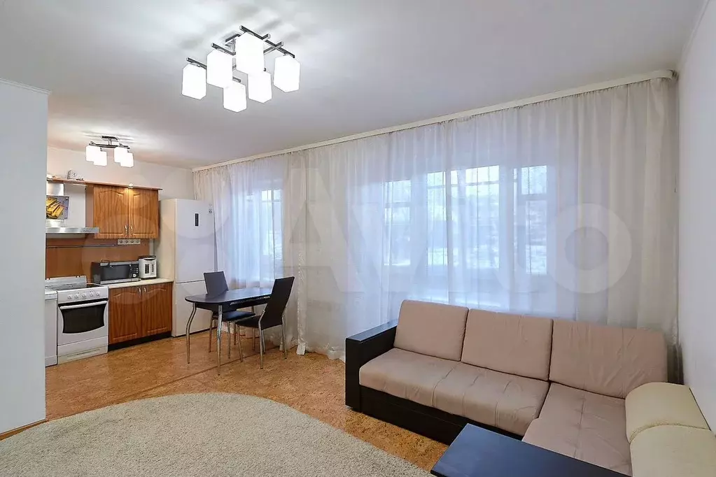 3-к. квартира, 66 м, 3/10 эт. - Фото 1